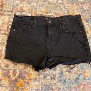 Black Jean boyfriend shorts